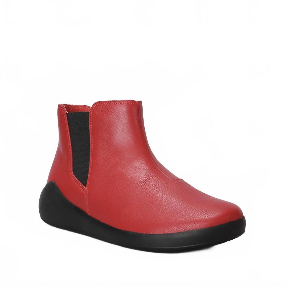 NEW ZIERA women's yumba boot in dark red-black
